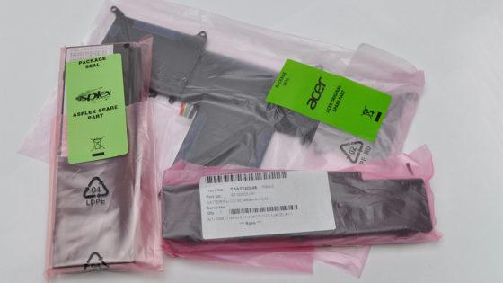 L'emballage original des batteries Acer